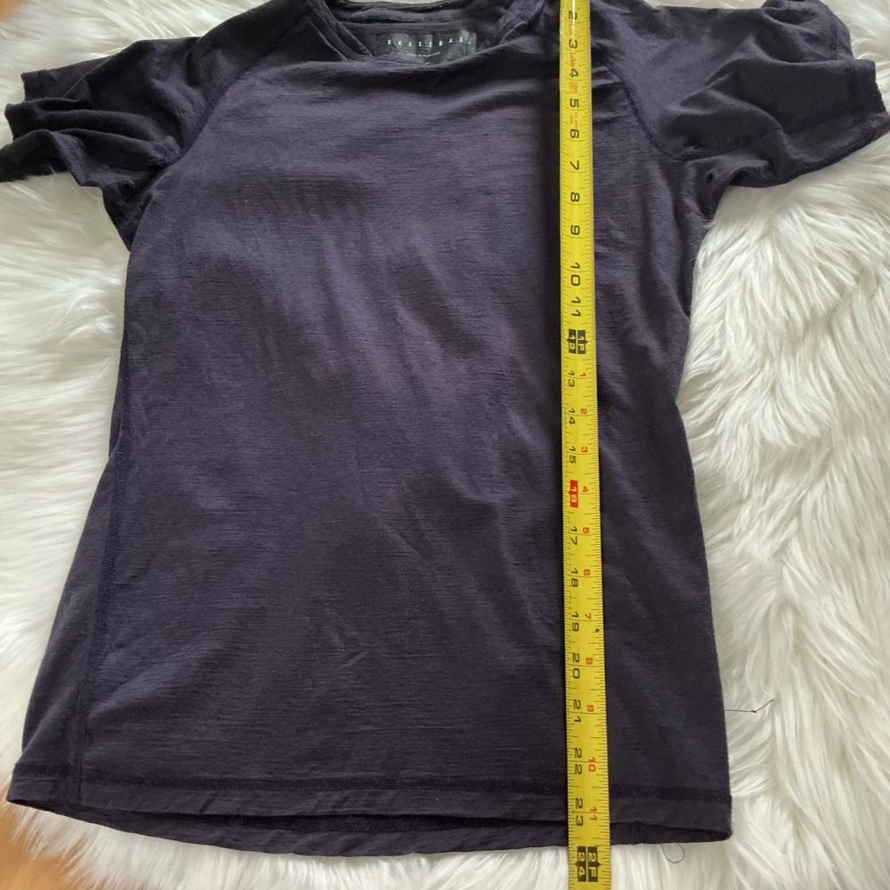 Vollebak Dark Purple Merino Wool T-Shirt Size XS - Picture 5 of 8